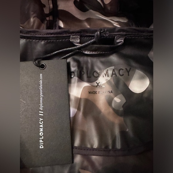 Diplomacy Blinder Anorak Rain Jacket - NWT - Size XL - Picture 12 of 14